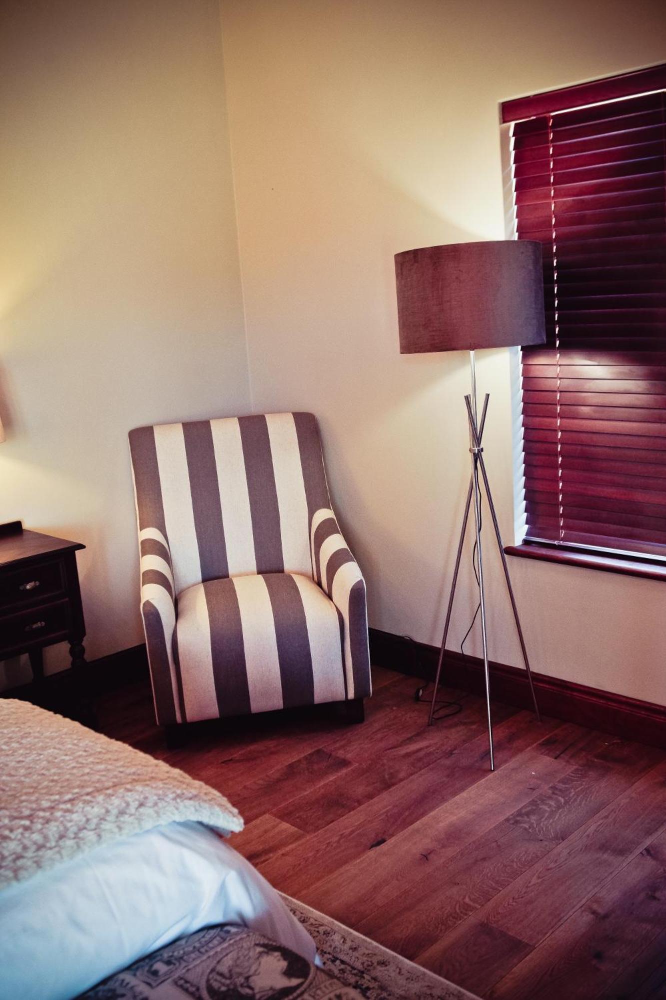 Under Oaks Guesthouse Paarl Habitación foto